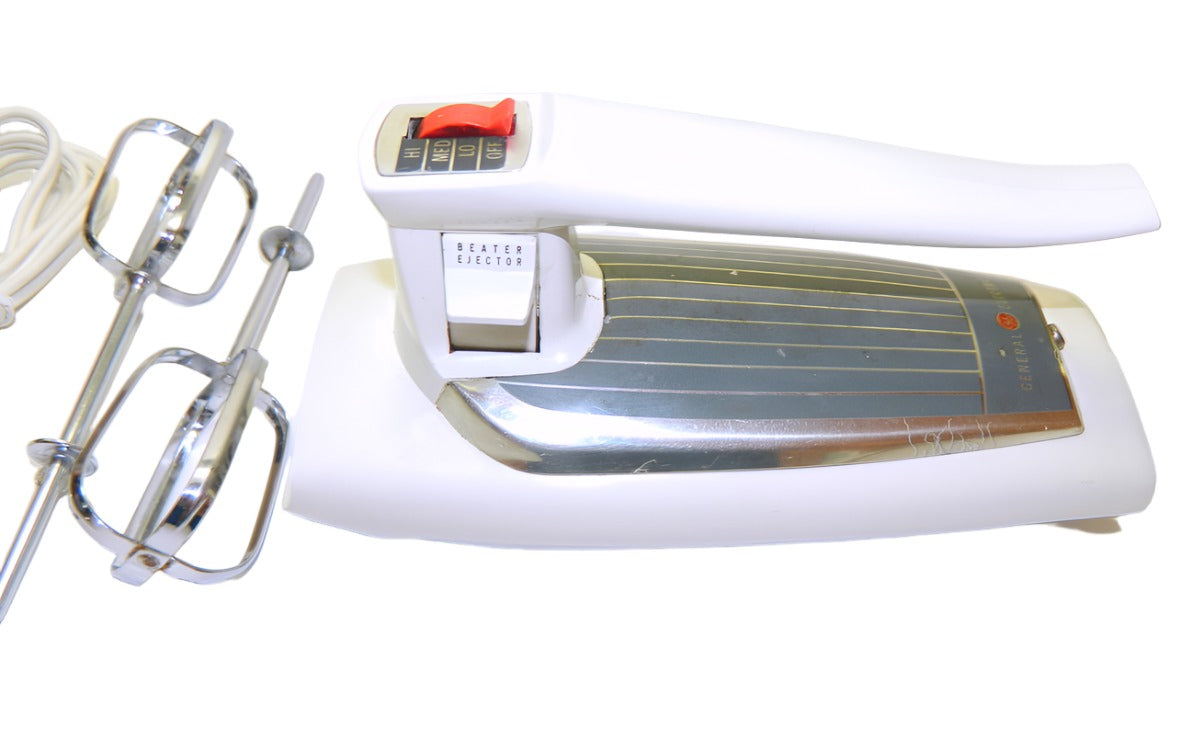 GE 10M47 - Refurbished - White