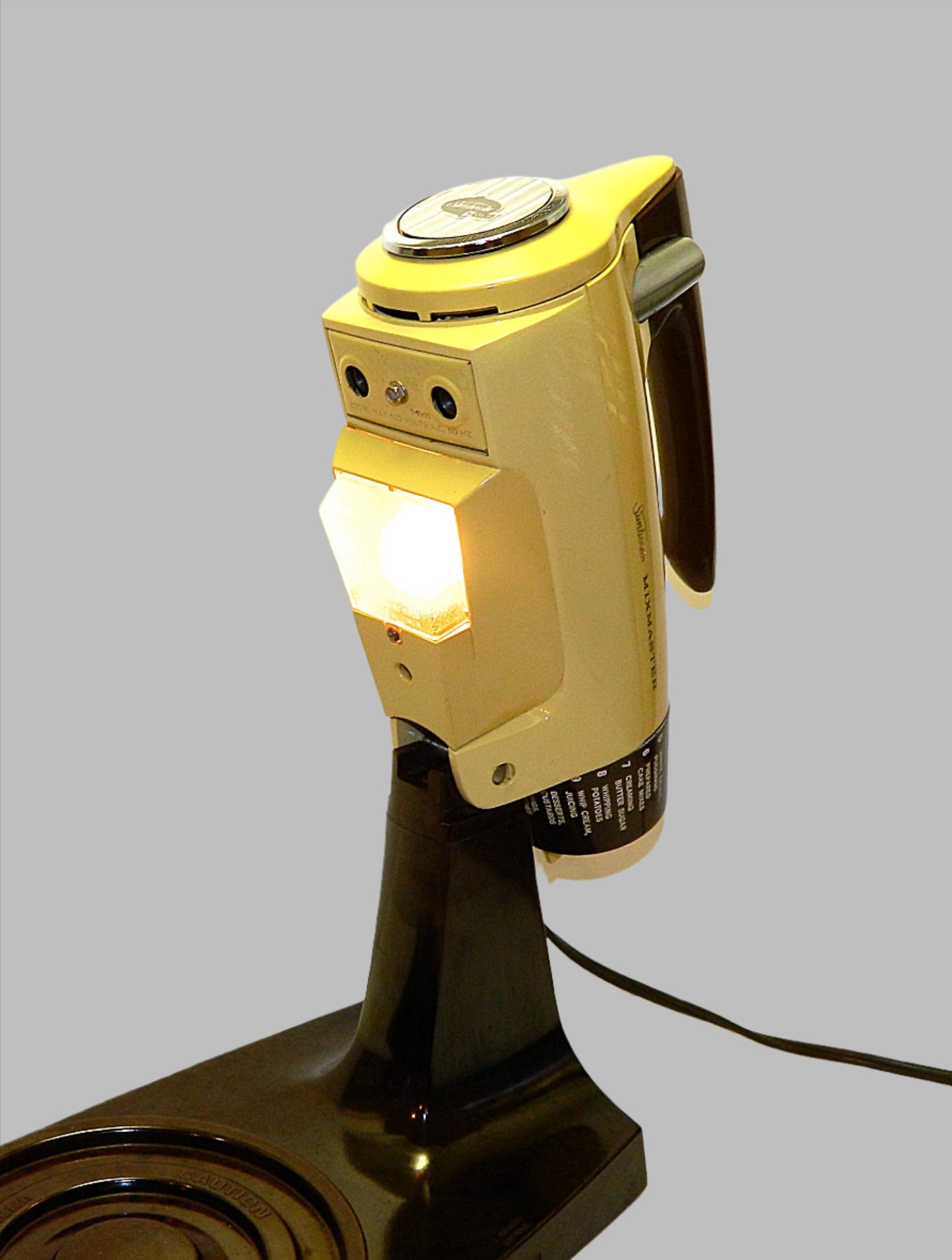 Mixmaster Model 7-01-2C-Vista Refurbished - Harvest Gold/Brown