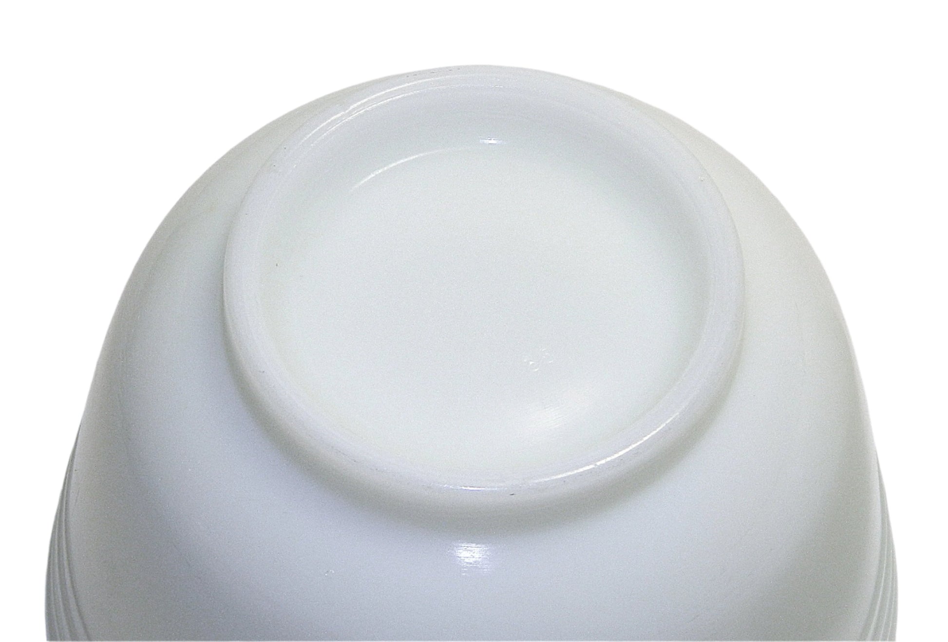 Hamilton Beach Milk Glass Bowl Set