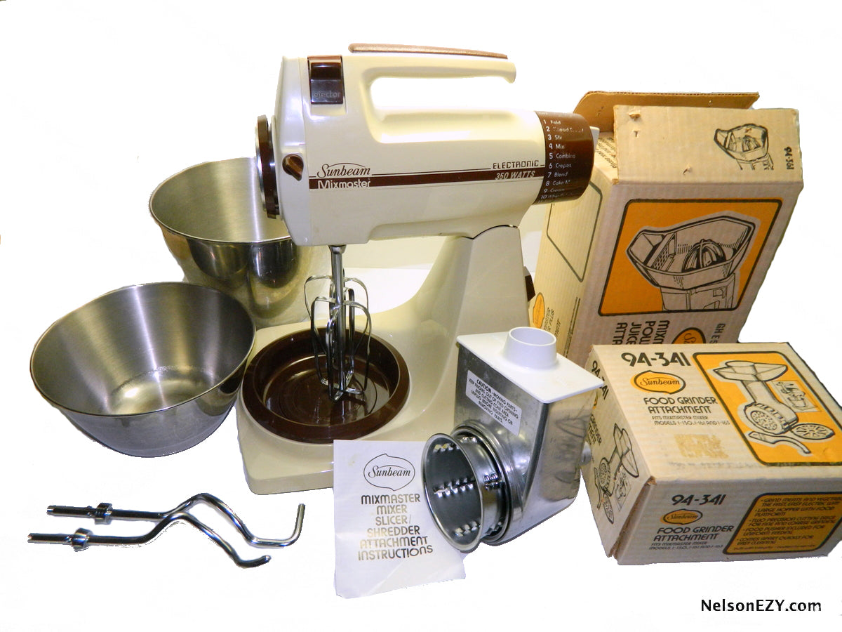 Mixmaster Model 01266  Refurbished - Almond/Brown