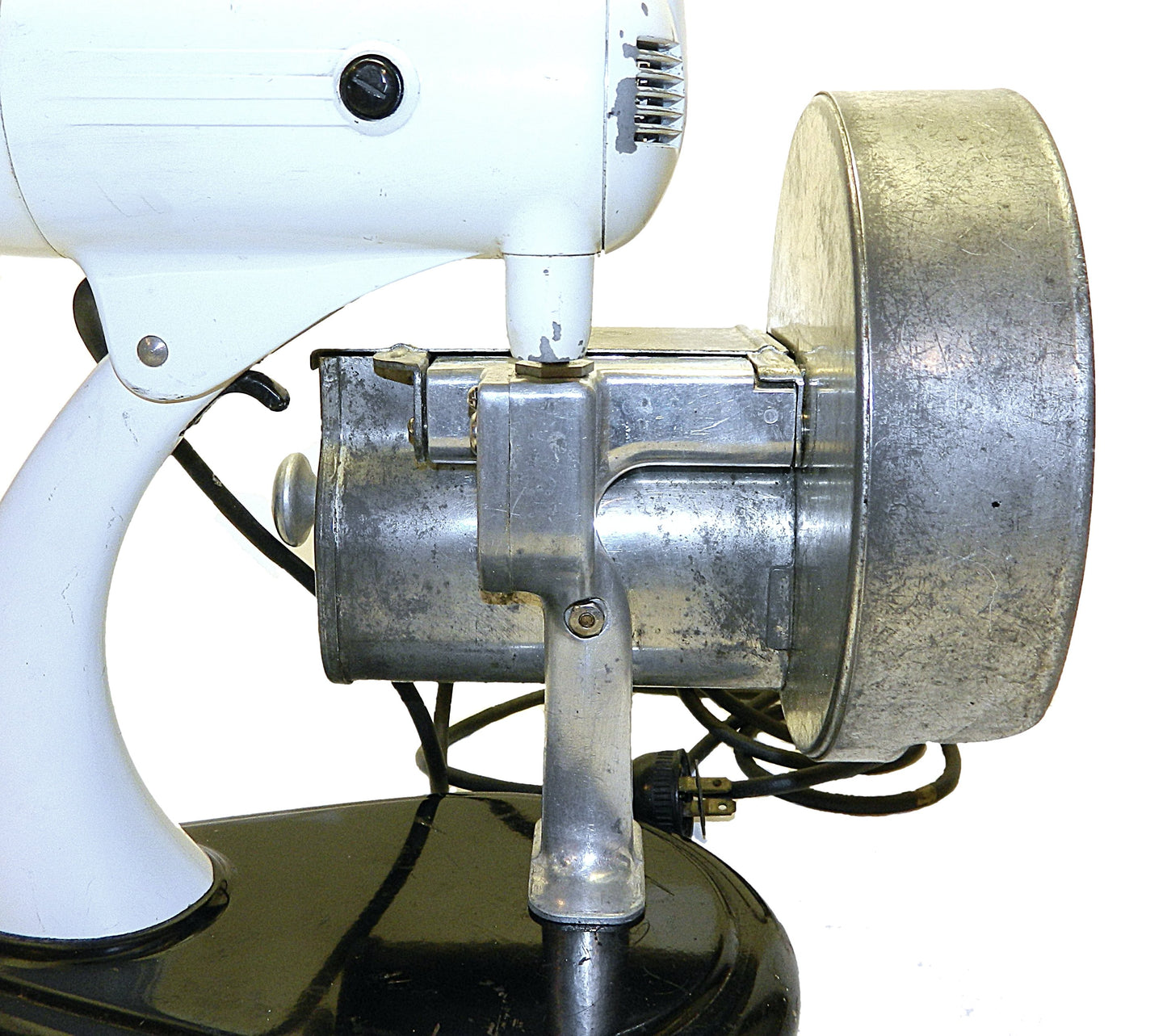 Mixmaster Slicer/Shredder Attachment For Models 5,7,9