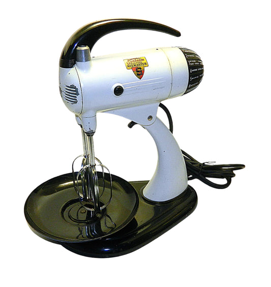 Mixmaster Model 7B Refurbished - White