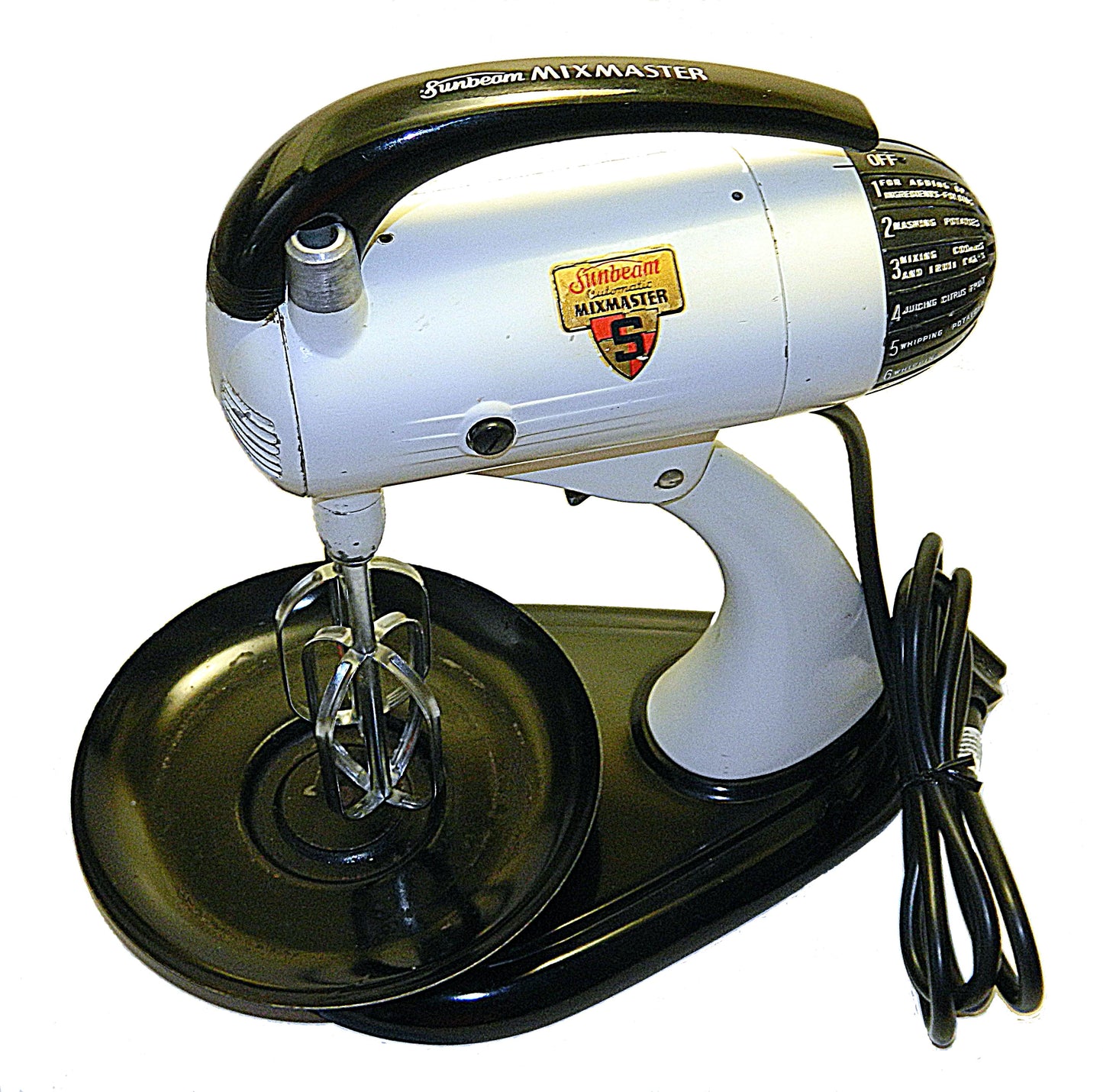 Mixmaster Model 7B Refurbished - White