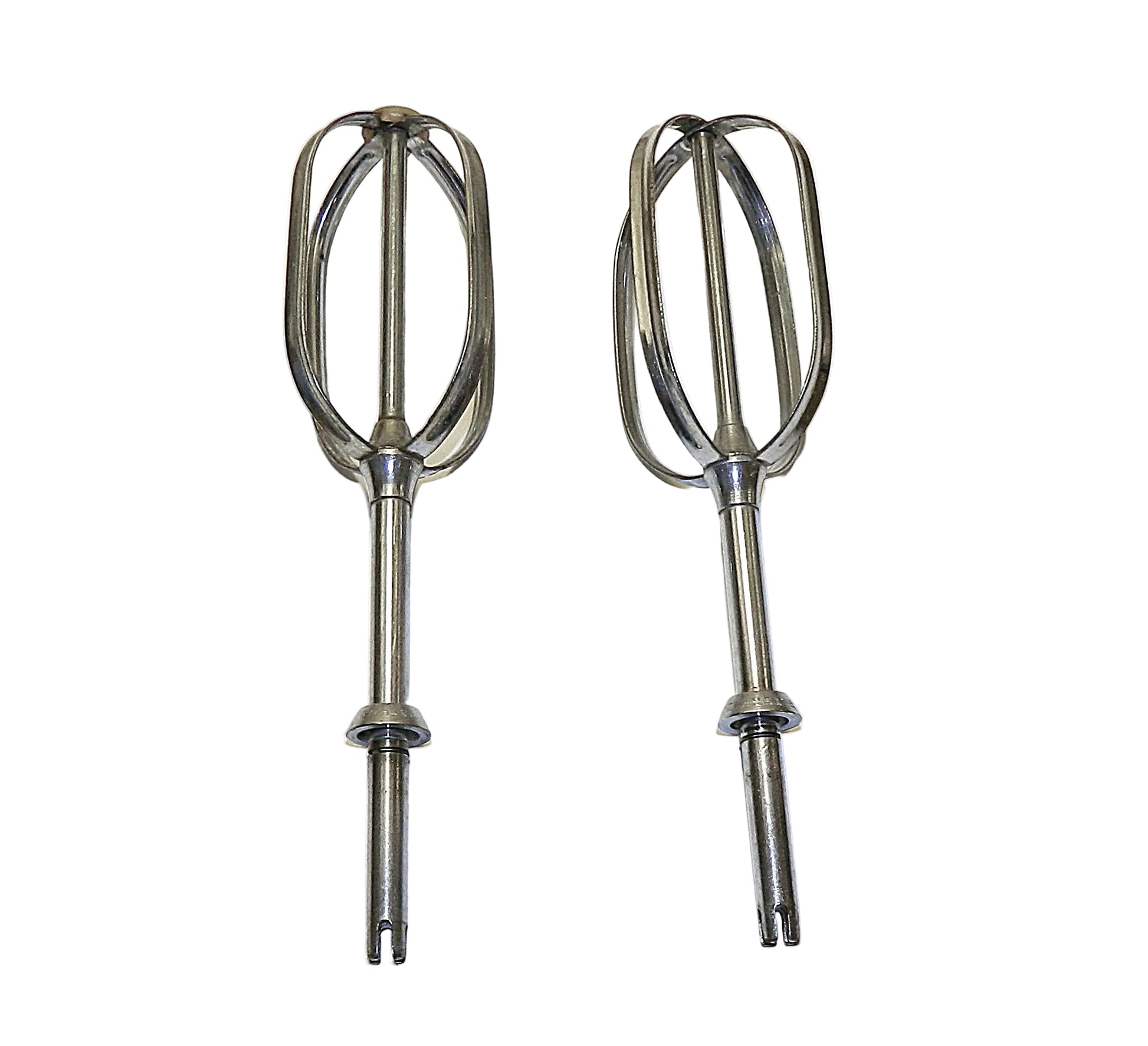 Mixmaster Beaters For Model 5,7 and 9 - With Nylon Button