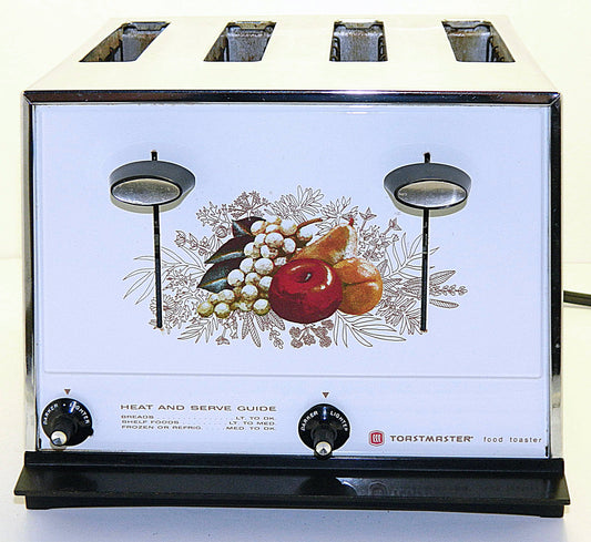 Toastmaster 4-Slice Toaster D154WH White Chrome - Fruit Design